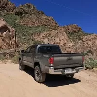 Toyota Tacoma V6 TRD Offroad: Takhle se dělá truck!