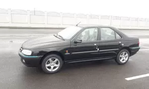 Zbrusu nový Peugeot 405? V Ázerbajdžánu to není nic neobvyklého.