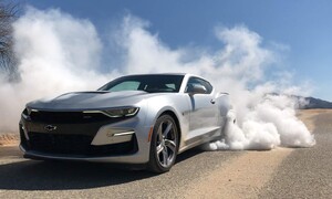 Recenze & testy: Chevrolet Camaro SS V8: Mullett už se dávno nenosí!