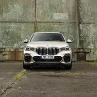 BMW X5 xDrive 30d: Velké auto, nebo malý dům?