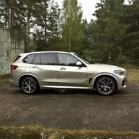 BMW X5 xDrive 30d: Velké auto, nebo malý dům?