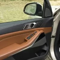 BMW X5 xDrive 30d: Velké auto, nebo malý dům?
