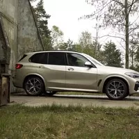 BMW X5 xDrive 30d: Velké auto, nebo malý dům?