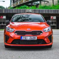Kia Ceed GT: Nymburkring material