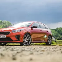 Kia Ceed GT: Nymburkring material