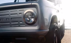 První generace Fordu Bronco se vrací - jako elektromobil.
