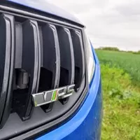 Škoda Octavia RS TDI 4x4: Služebák středního managementu