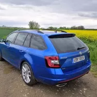 Škoda Octavia RS TDI 4x4: Služebák středního managementu
