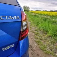 Škoda Octavia RS TDI 4x4: Služebák středního managementu