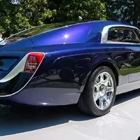 Auto z konfekce nebo raději na míru?