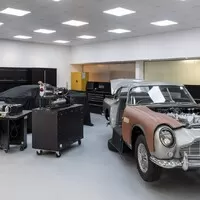 Aston Martin nabízí DB5 se všemi vychytávkami agenta 007