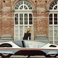 Lancia Stratos Zero vs. Ferrari Modulo: Souboj mimo realitu