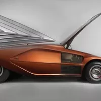 Lancia Stratos Zero vs. Ferrari Modulo: Souboj mimo realitu