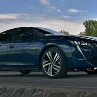 Peugeot 508 GT 225 EAT8: Střední třído, neodcházej!
