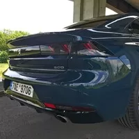Peugeot 508 GT 225 EAT8: Střední třído, neodcházej!