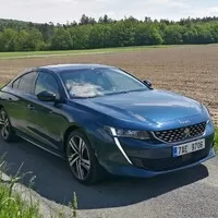 Peugeot 508 GT 225 EAT8: Střední třído, neodcházej!
