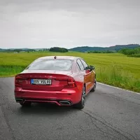 Volvo S60 T5 R-Design: Funkcionalismus 21.století