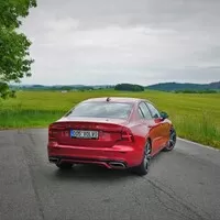 Volvo S60 T5 R-Design: Funkcionalismus 21.století