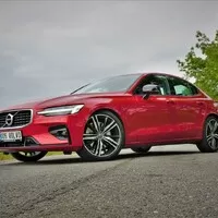 Volvo S60 T5 R-Design: Funkcionalismus 21.století