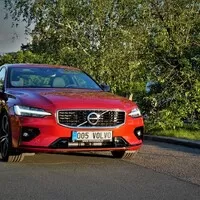 Volvo S60 T5 R-Design: Funkcionalismus 21.století