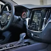 Volvo S60 T5 R-Design: Funkcionalismus 21.století