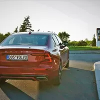 Volvo S60 T5 R-Design: Funkcionalismus 21.století