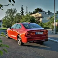 Volvo S60 T5 R-Design: Funkcionalismus 21.století