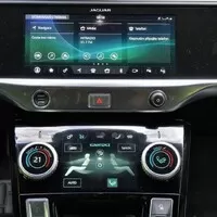 Jaguar I-Pace EV400 S AWD: Budoucnost v zářných barvách