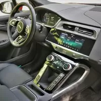Jaguar I-Pace EV400 S AWD: Budoucnost v zářných barvách