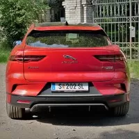 Jaguar I-Pace EV400 S AWD: Budoucnost v zářných barvách