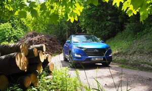 Recenze & testy: Hyundai Tucson 48V: Tak trochu hybrid, tak trochu dostupné SUV