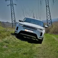 První kilometry za volantem nového Range Roveru Evoque