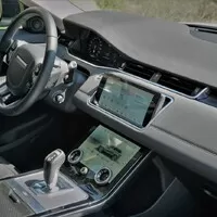 První kilometry za volantem nového Range Roveru Evoque