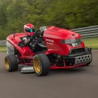 Honda postavila nejrychlejší sekačku na světě (a není to Civic TypeR)