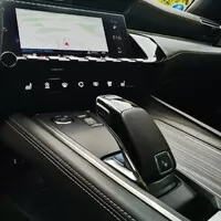 Mazda6 2.5i Revolution versus Peugeot 508 GT PureTech 225 - souboj alternativ