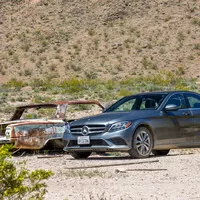 Mercedes-Benz C300: Proč si koupit Mercedes?