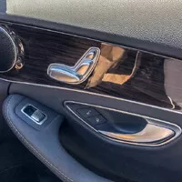 Mercedes-Benz C300: Proč si koupit Mercedes?