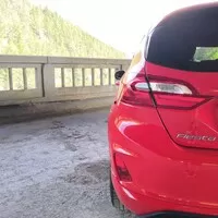 Ford Fiesta ST-Line (Red Edition): Hra na závoďák