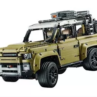 Podobu Land Roveru Defender pro rok 2020 prozradilo Lego