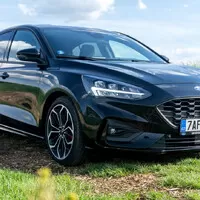 Ford Focus ST Line 150k: Umírněný rošťák