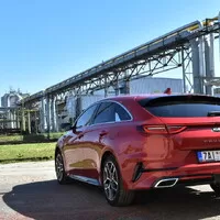 KIA ProCeed 1,4 T-GDI: Omluva normálnímu autu
