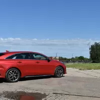 KIA ProCeed 1,4 T-GDI: Omluva normálnímu autu