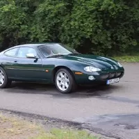 Jaguar XKR X100: Poslední z rodu pravověrných GT?