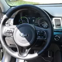 Kia Niro PHEV: Odpověď na otázku života, světa, vesmíru a vůbec?