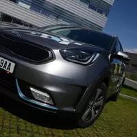 Kia Niro PHEV: Odpověď na otázku života, světa, vesmíru a vůbec?