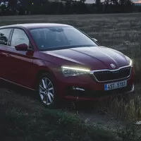 Škoda Scala 1.0 TSI: Konečně se vyrovná Mustangu!