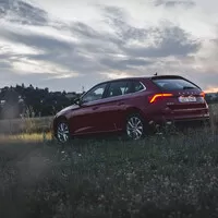 Škoda Scala 1.0 TSI: Konečně se vyrovná Mustangu!