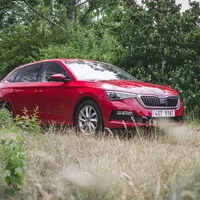 Škoda Scala 1.0 TSI: Konečně se vyrovná Mustangu!