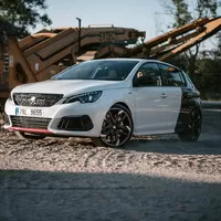 Peugeot 308GTi: Rozverné vlání za přední nápravou