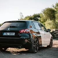 Peugeot 308GTi: Rozverné vlání za přední nápravou